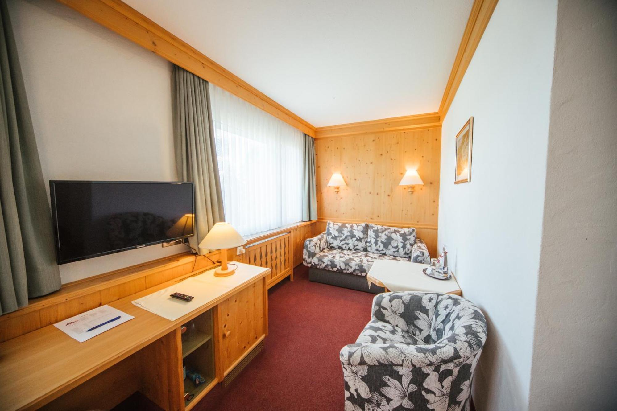 Hotel Waldeck Mit Restaurant "Florian'S" Feldberg (Baden-Wurttemberg) Quarto foto